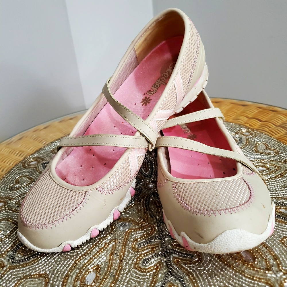 Mary Jane  Memory Foam Sneaker